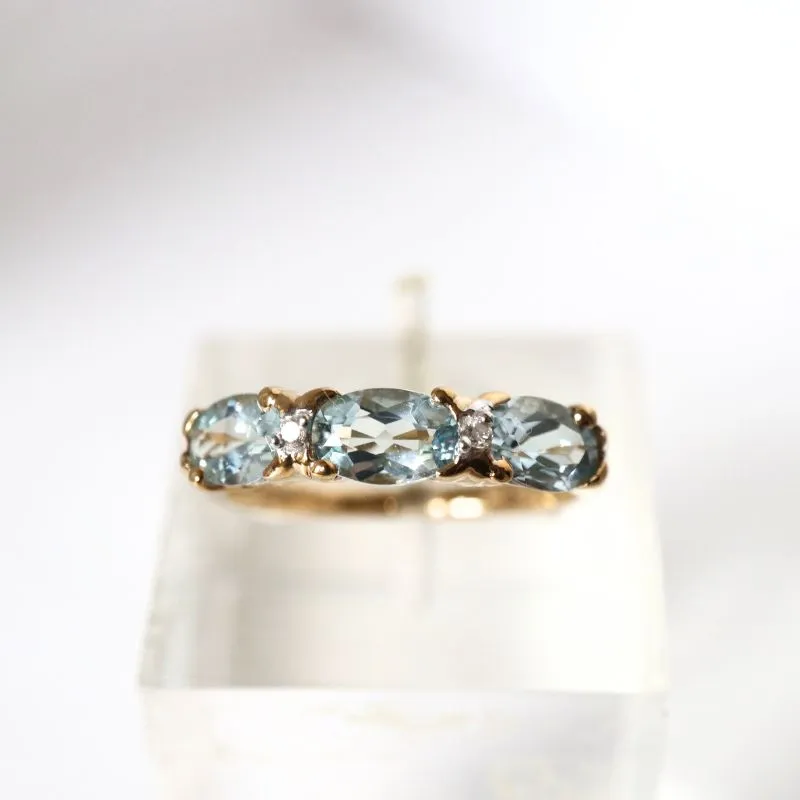 9ct Gold Aquamarine and Diamond Ring