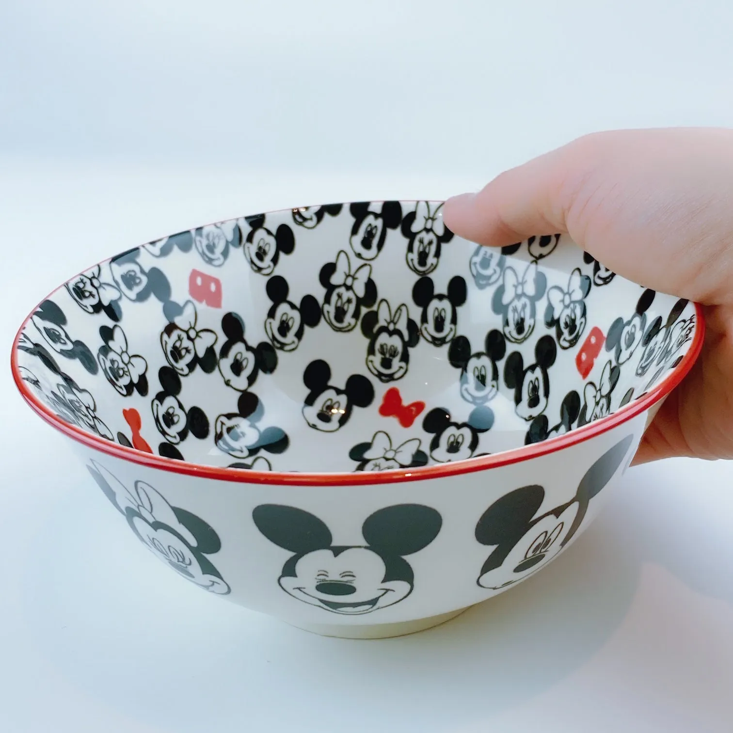 Disney Mickey Mouse Minnie Mouse Pop Faces Bowl Large 22oz by ZRIKE BRANDS