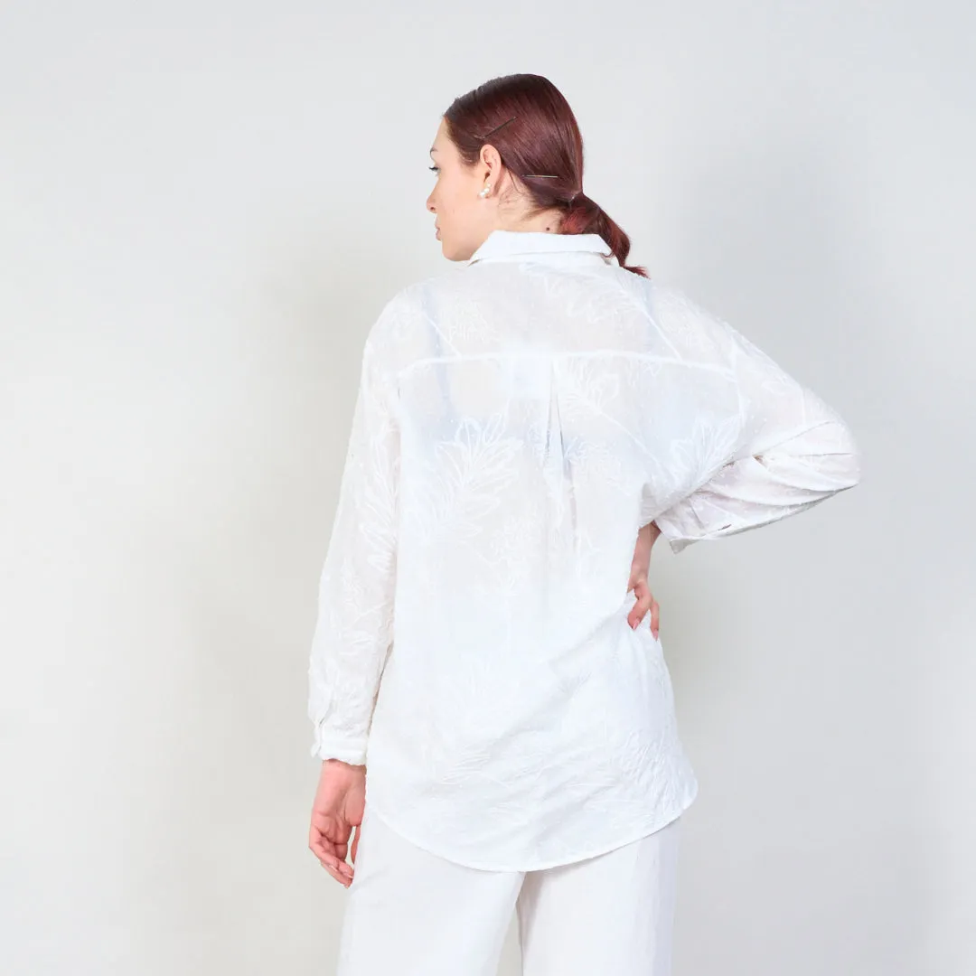 Elegant embroidered shirt with rolled-up sleeves wholesale