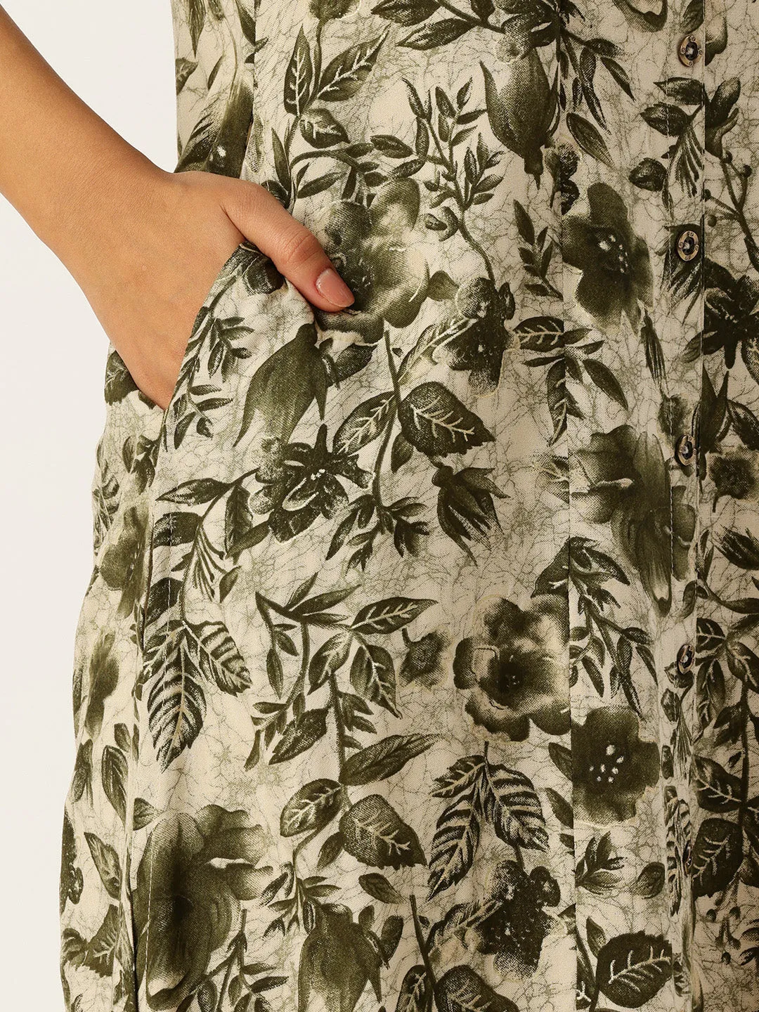 Green Floral Printed Flared Sleeves Kurta