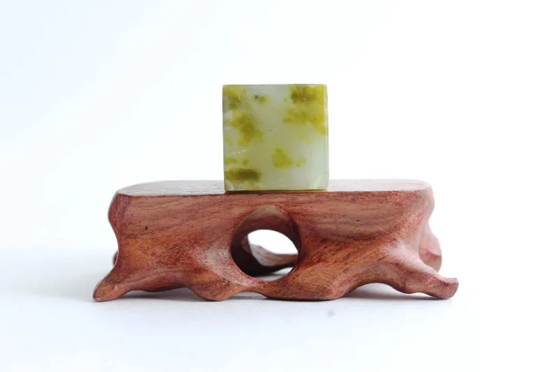 MYSTERIOUS TIBET - Chinese Sealstone for Hand-Carved Oriental Chops