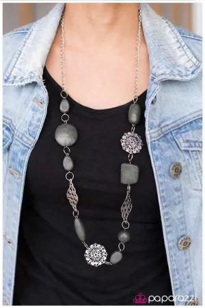 Paparazzi Necklace ~ Let Me Elaborate - Silver