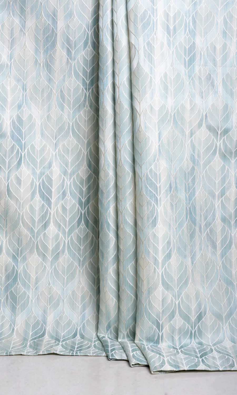 'Seashell Ice' Petal Patterned Roman Shades (Pale Aqua Blue)