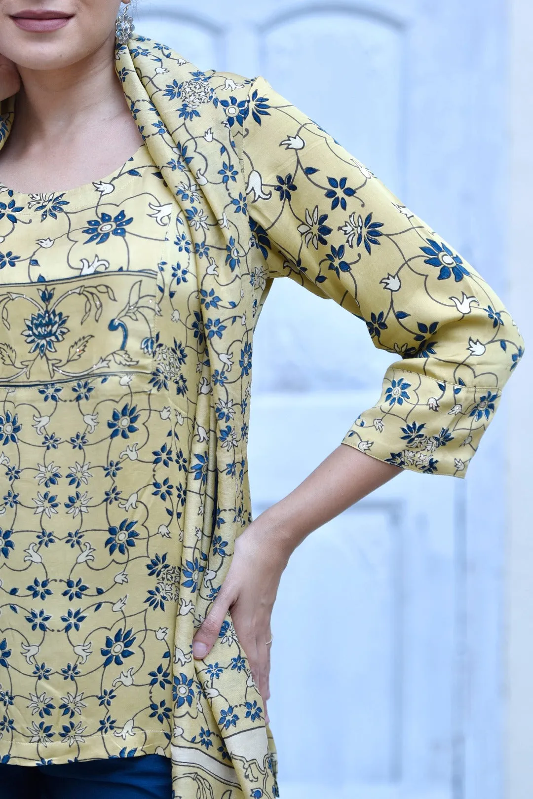 Taraasha Green Block Print Modal Satin Top | Ray-Ethnic